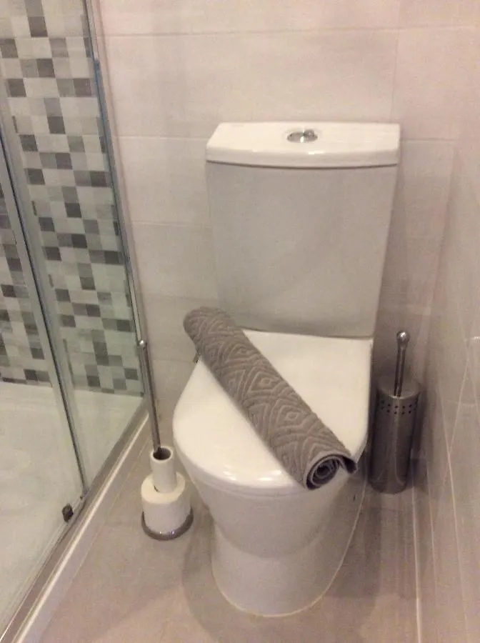 Apartment Whome Modern 1-Bed With Ac & Private Terrace Lissabon